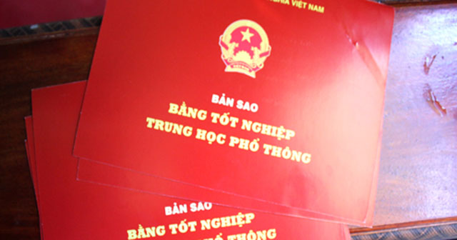 làm bằng tốt nghiệp THPT giả